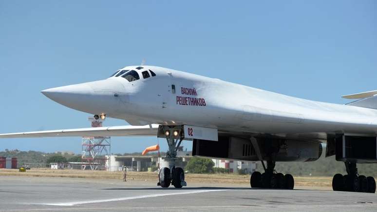 Aviões russos Tu-160 fazem parte do arsenal militar da Venezuela