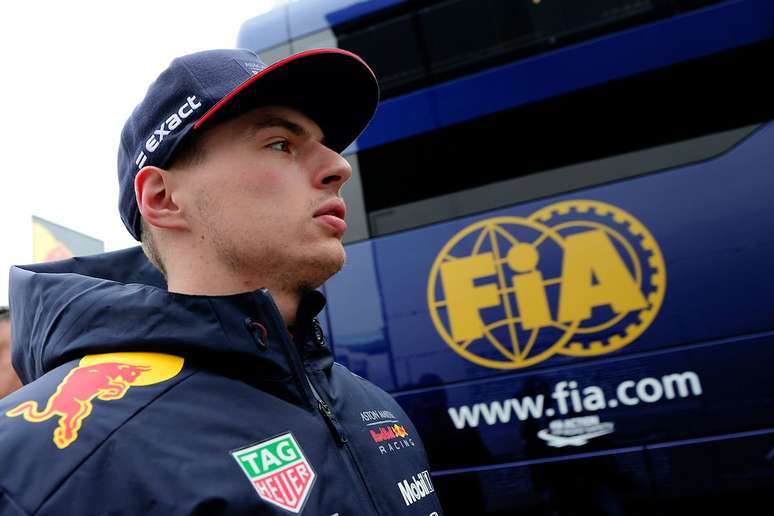 Surer espera que Verstappen possa continuar atuando como líder da equipe
