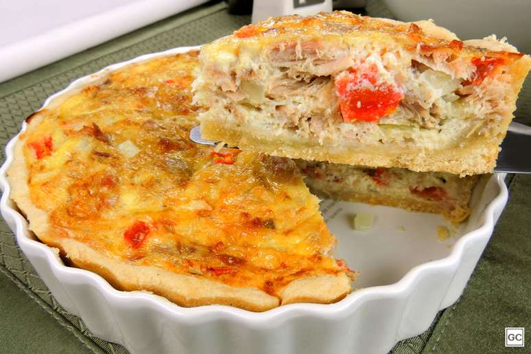 Quiche de atum com queijos