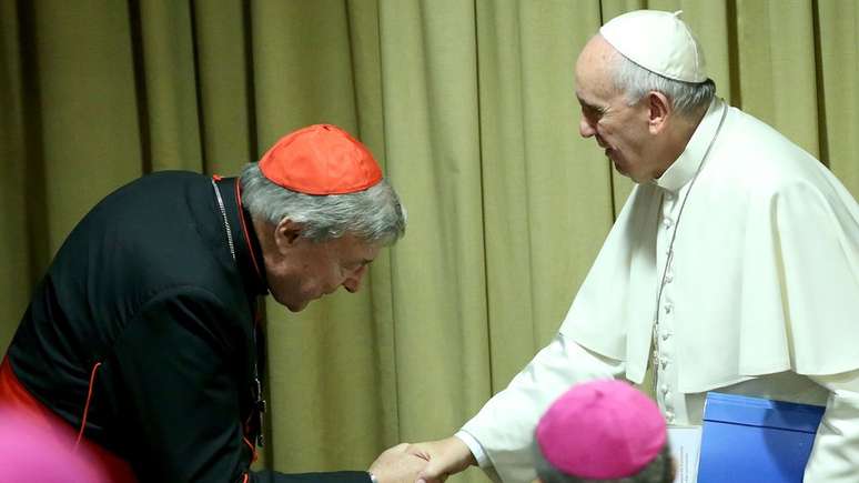 A condenação do Cardel é tida como um duro golpe também para o Papa Francisco, de quem era um dos assessores mais próximos