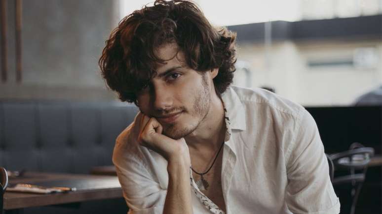 Enganado por perfil falso, Diogo diz que situa&ccedil;&atilde;o o deixou com dificuldade para confiar em outras pessoas