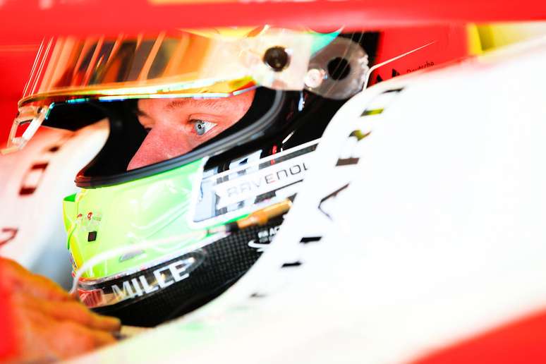 Mick Schumacher está na lista da Alfa Romeo para os testes da F1 no Bahrein