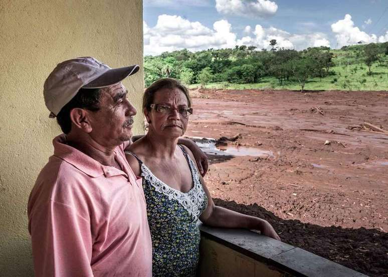 Telmilia e o marido tiveram a casa destruída pela lama