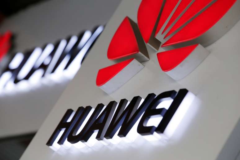 Logo da Huawei em um shopping de Pequim, China
28/02/2019
REUTERS/Jason Lee