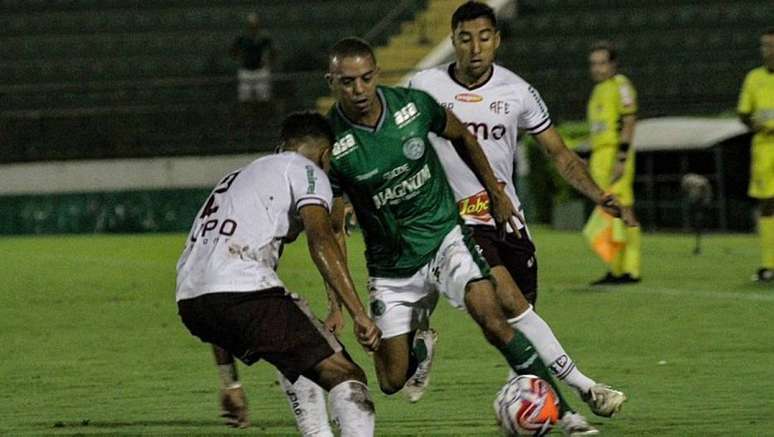 Guarani e Ferroviária empataram por 1 a 1, em Campinas