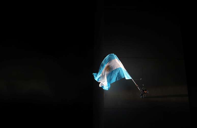 Bandeira da Argentina no Obelisco em Buenos Aires
06/10/2018 REUTERS/Marcos Brindicci