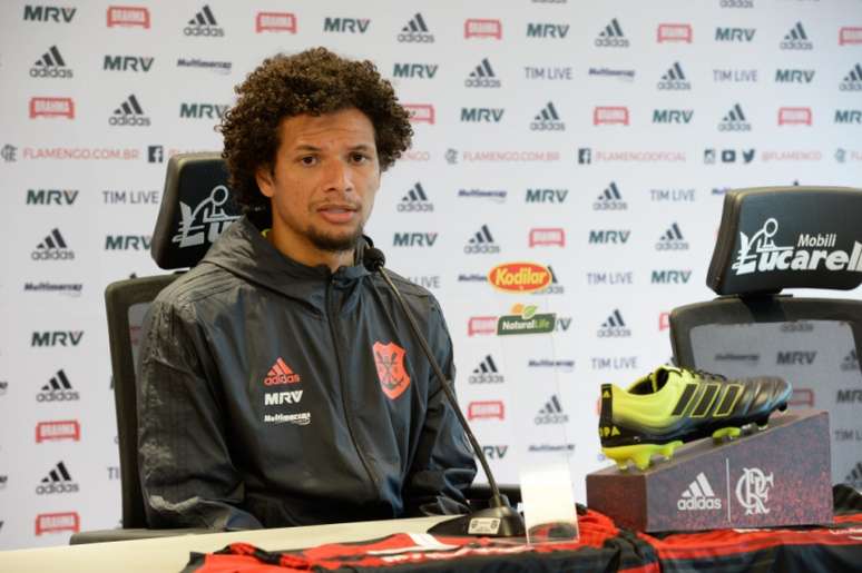 Arão celebra resultado positivo: 'Controlamos o jogo' (Foto: Alexandre Vidal / Flamengo)