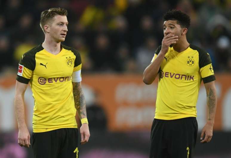 Reus e Sancho ficaram sem reação (Foto: AFP)