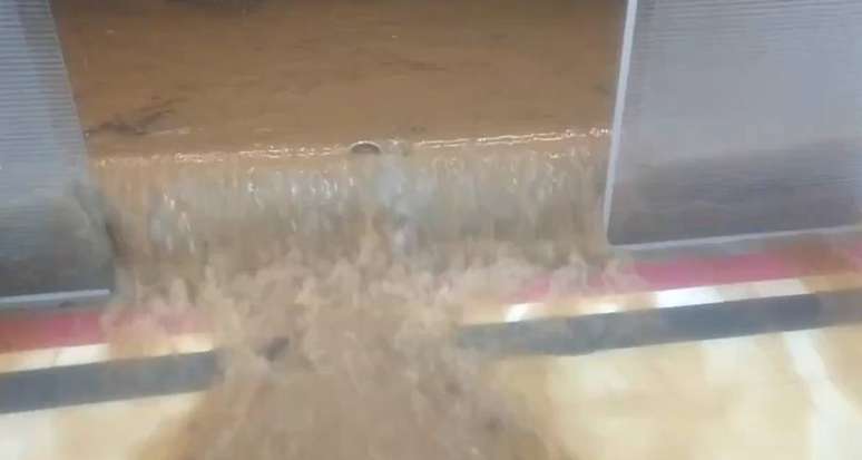 Excesso de &aacute;gua fez S&atilde;o Paulo interditar clube social