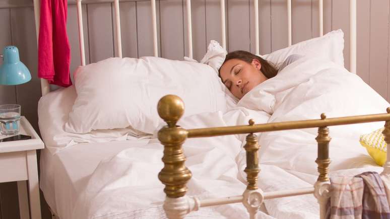 Estudo reforça recomendações existentes de que é importante dormir o suficiente durante a semana