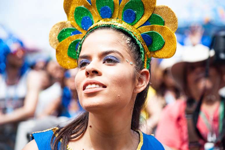 Inspire-se nas maquiagens das famosas para este Carnaval