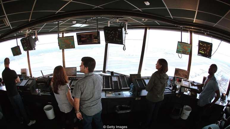 Controladores de tr&aacute;fego a&eacute;reo e millennials enfrentam tens&otilde;es semelhantes