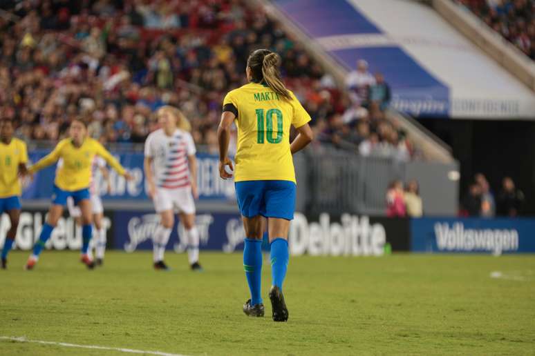 Marta em partida contra os Estados Unidos pela SheBelieves Cup