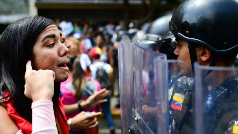 A queda de energia teria sido provocada por problema em uma hidrelétrica no estado de Bolivar