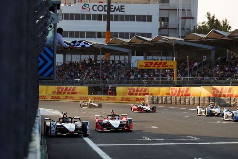 Fórmula E completa 50 corridas neste final de semana em Hong Kong