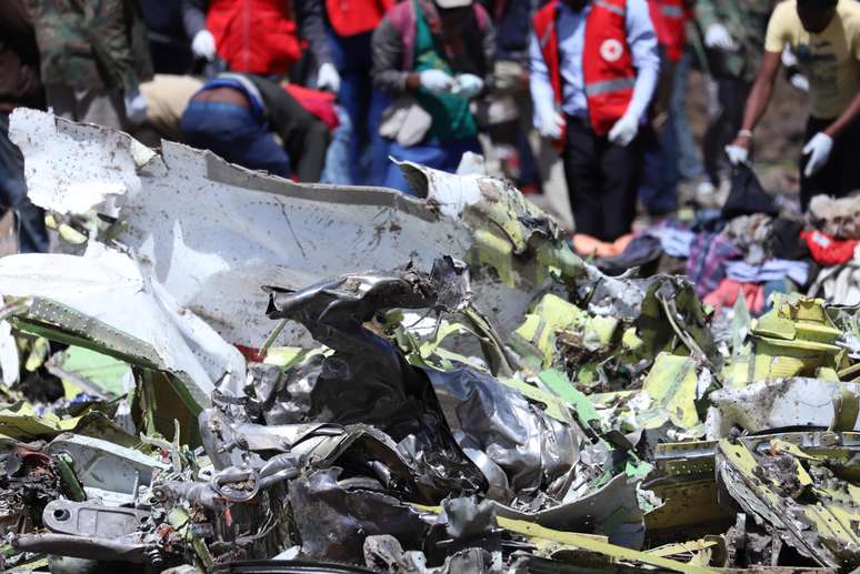 Destroços de avião da Ethiopian Airlines que caiu perto de Bishoftu
11/03/2019
REUTERS/Tiksa Negeri