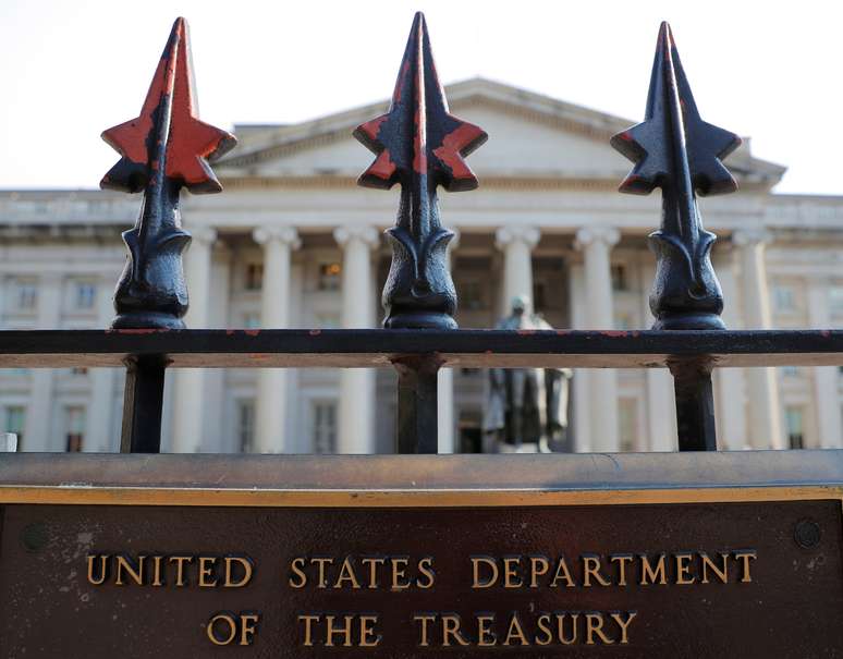 Placa sinalizando o Departamento do Tesouro dos EUA, em Washington
06/08/2018
REUTERS/Brian Snyder