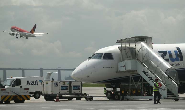 Aviões no aeroporto Santos Dumont
11/03/2019
REUTERS/Sergio Moraes