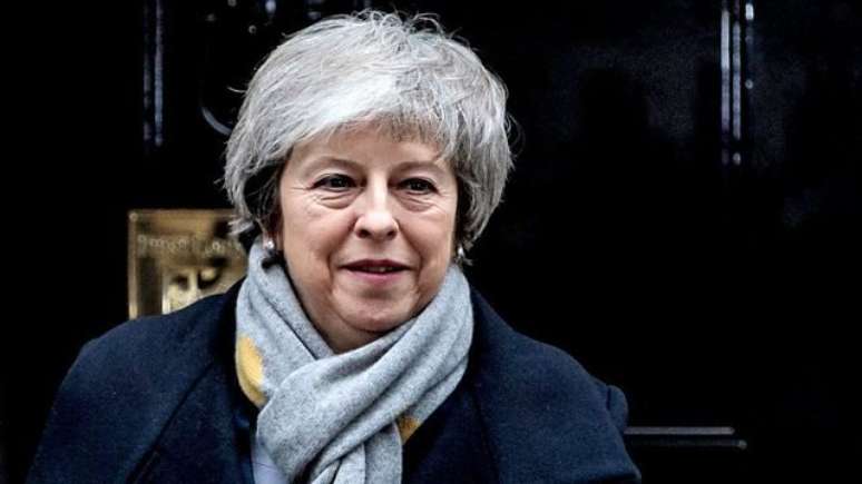 A premiê Theresa May e seu acordo para o Brexit sofreram nova derrota no Parlamento britânico