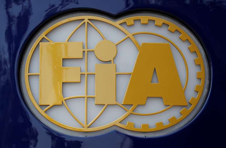 Logotipo da FIA, que organiza a Formula 1. 30/8/2018   General view of the FiA logo   REUTERS/Stefano Rellandini/