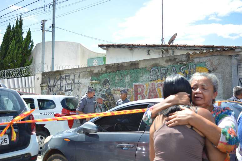 Movimentação após tiroteio ocorrido na Escola Estadual Raul Brasil de Suzano, na Rua Otávio Miguel da Silva, em Suzano, na Grande São Paulo, nesta quarta-feira, 13