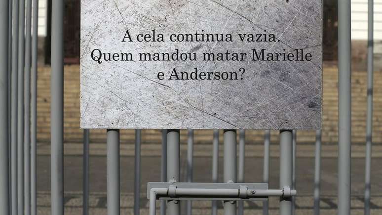 Negra, lésbica, feminista, "cria da favela" e defensora de direitos humanos, Marielle estava no segundo ano de seu primeiro mandato como vereadora