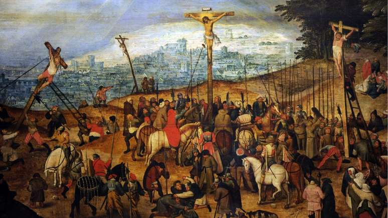 Obra roubada de igreja na Ligúria era reprodução de 'Crucificação' - na imagem, aparece uma réplica do quadro exibida em Budapeste