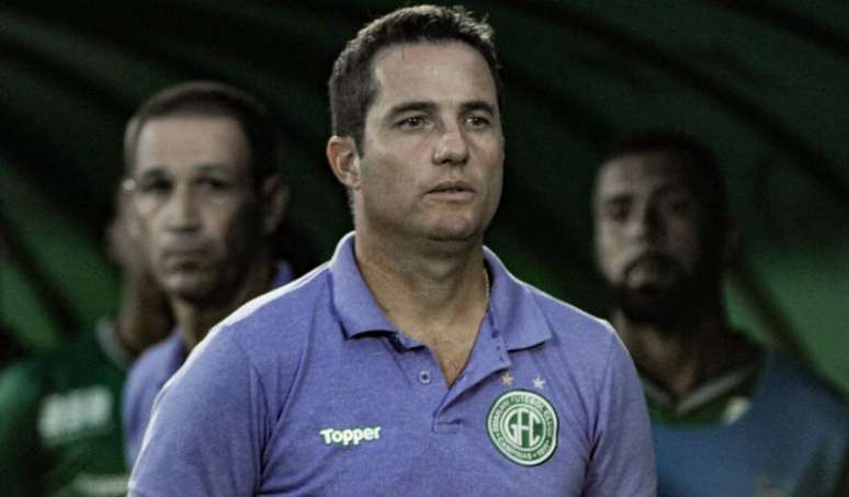 Osmar Loss, técnico do Guarani.