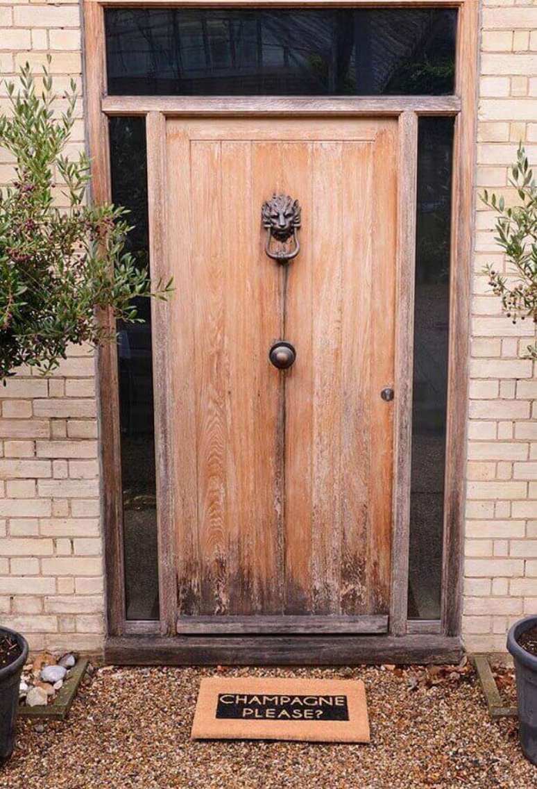 18. Invista em capachos divertidos que fa&ccedil;am refer&ecirc;ncias a bebidas e comidas que voc&ecirc; gosta &ndash; Foto: Pinterest