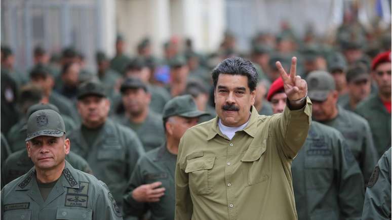 Maduro ainda tem o apoio da c&uacute;pula das For&ccedil;as Armadas