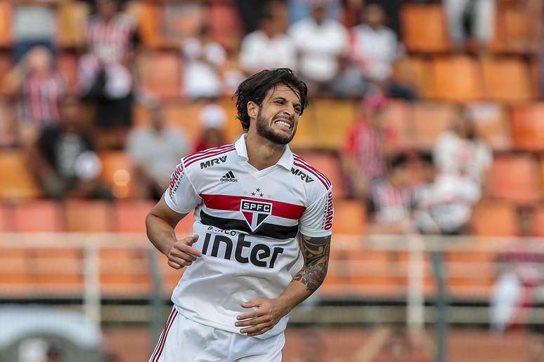 Hudson, do São Paulo em lance durante a partida entre São Paulo x Palmeiras