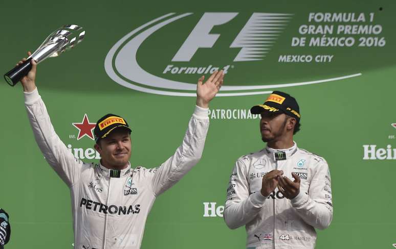 Rosberg: Bottas deve explorar os “momentos de fraqueza” de Hamilton