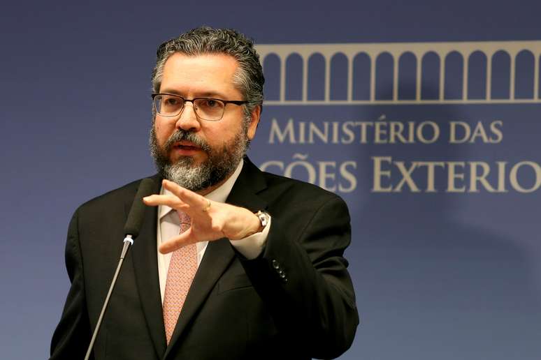 Ministro das Relações Exteriores, Ernesto Araújo, durante entrevista coletiva no Itamaraty
01/02/2019 Wilson Dias/Agência Brasil/Divulgação via REUTERS