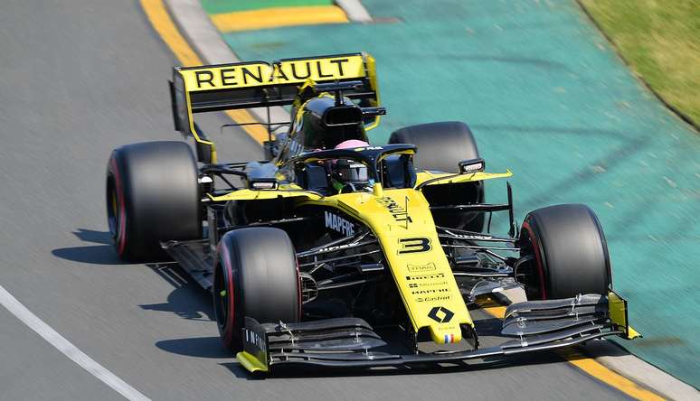 Ricciardo acredita que carro da Renault é bom para pontuar constantemente