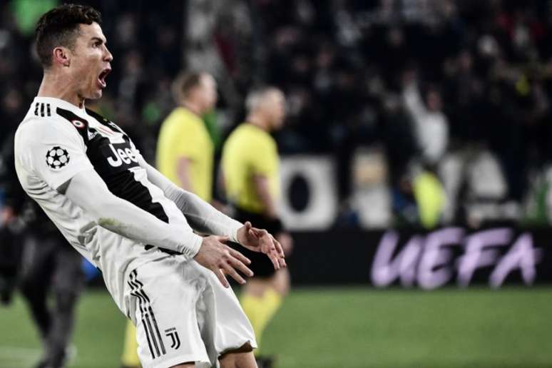 CR7 foi punido pela comemoração (Foto: AFP)