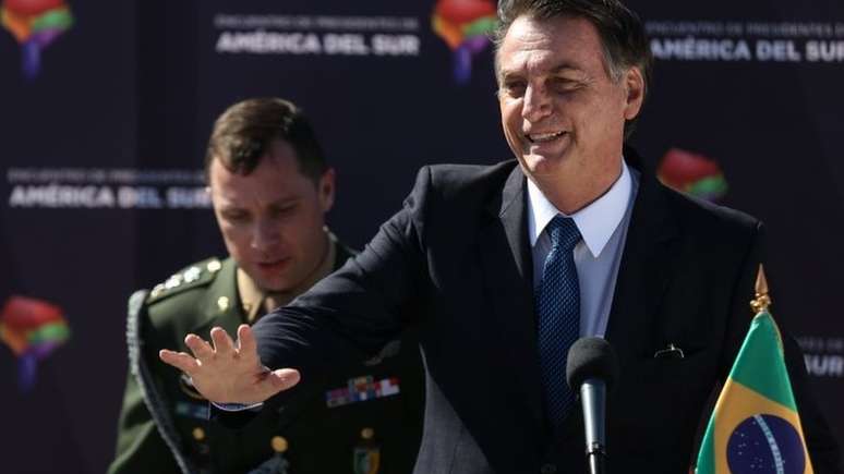 Jair Bolsonaro debaterá no Chile a criação de um novo fórum de desenvolvimento para a América do Sul