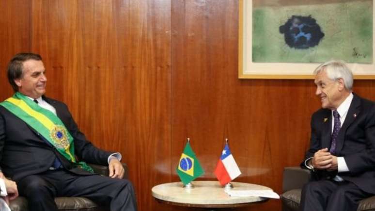 Piñera convidou políticos do país para um jantar neste sábado em homenagem a Bolsonaro, mas opositores disseram que não vão