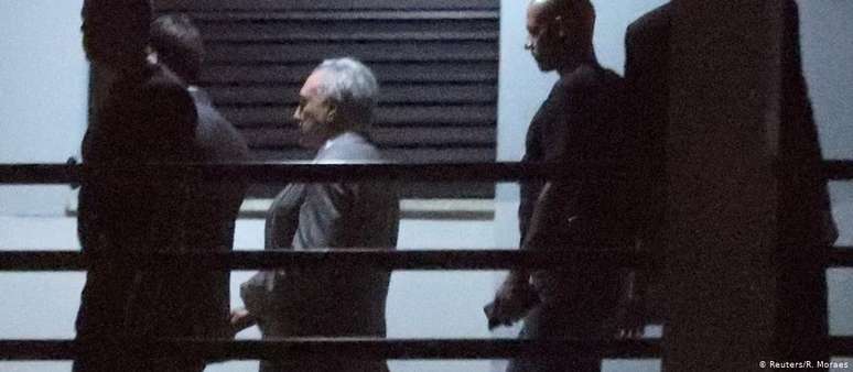 Ex-presidente Michel Temer chega à sede da Polícia Federal no Rio
