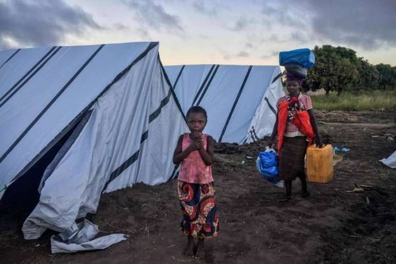 Campo de desabrigados pelo ciclone Idai em Chimoio, Moçambique