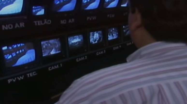 Faust&atilde;o mostra momento de 'bastidores' durante o primeiro 'Doming&atilde;o do Faust&atilde;o'.