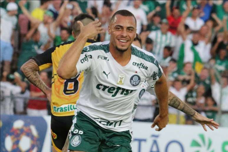 Arthur fez seu primeiro gol pelo Palmeiras (Foto: Fernando Calzzani/Photopress)
