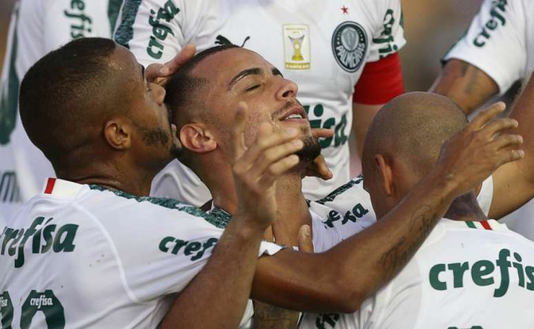 Arthur Cabral comemora seu gol no empate com o Novorizontino (Foto: Cesar Greco)