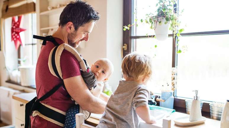 Países nórdicos concedem generosas licenças-maternidade e paternidade
