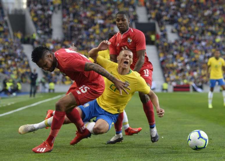 Brasil deixou a desejar diante do Panamá (Miguel Riopa/AFP)