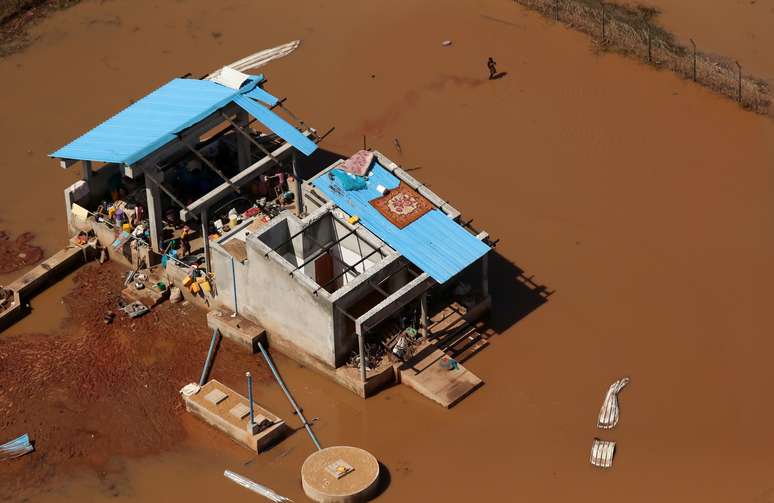 Casas destruídas pelo ciclone Idai em Buzi, perto de Beira, em Moçambique
24/03/2019
REUTERS/Mike Hutchings