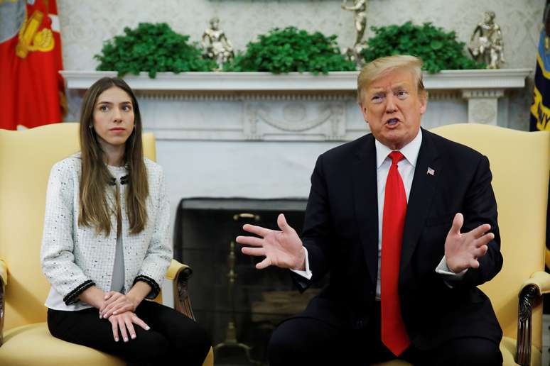 Trump se re&uacute;ne com Fabiana Rosales, esposa do l&iacute;der da oposi&ccedil;&atilde;o veneszuelana, Juan Guaid&oacute;
27/03/2019
REUTERS/Carlos Barria