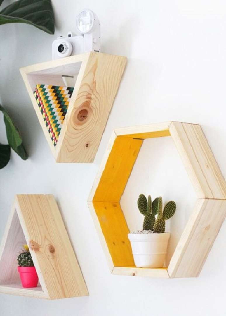 44- Os nichos s&atilde;o m&oacute;veis que ajudam na decora&ccedil;&atilde;o de casas pequenas. Fonte: DcoreVoc&ecirc;