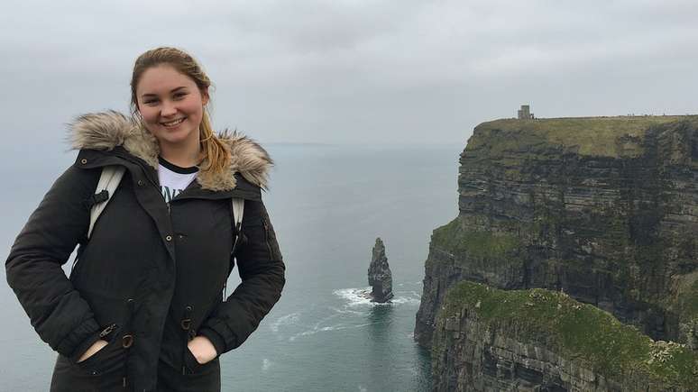 Charlotte, dos EUA, diz que se acostumou com a m&atilde;e compartilhando fotos dela