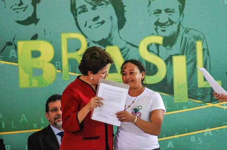 A coordenadora regional do MAB, Dilma Ferreira da Silva, que participou de audiência com a então presidente Dilma Rousseff, em 2011, foi morta a mando de grileiro de terras no sudeste do Pará