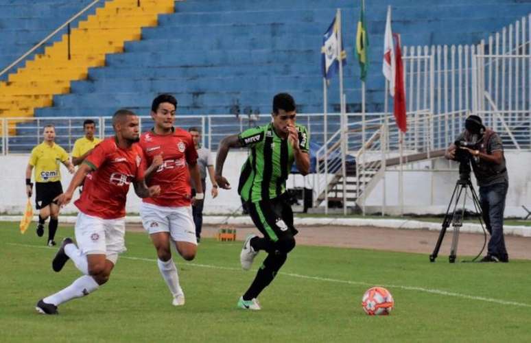 O atacante Lucas Gomes confia na postura do Boa na semifinal do Estadual- Divulgação/Boa Esporte